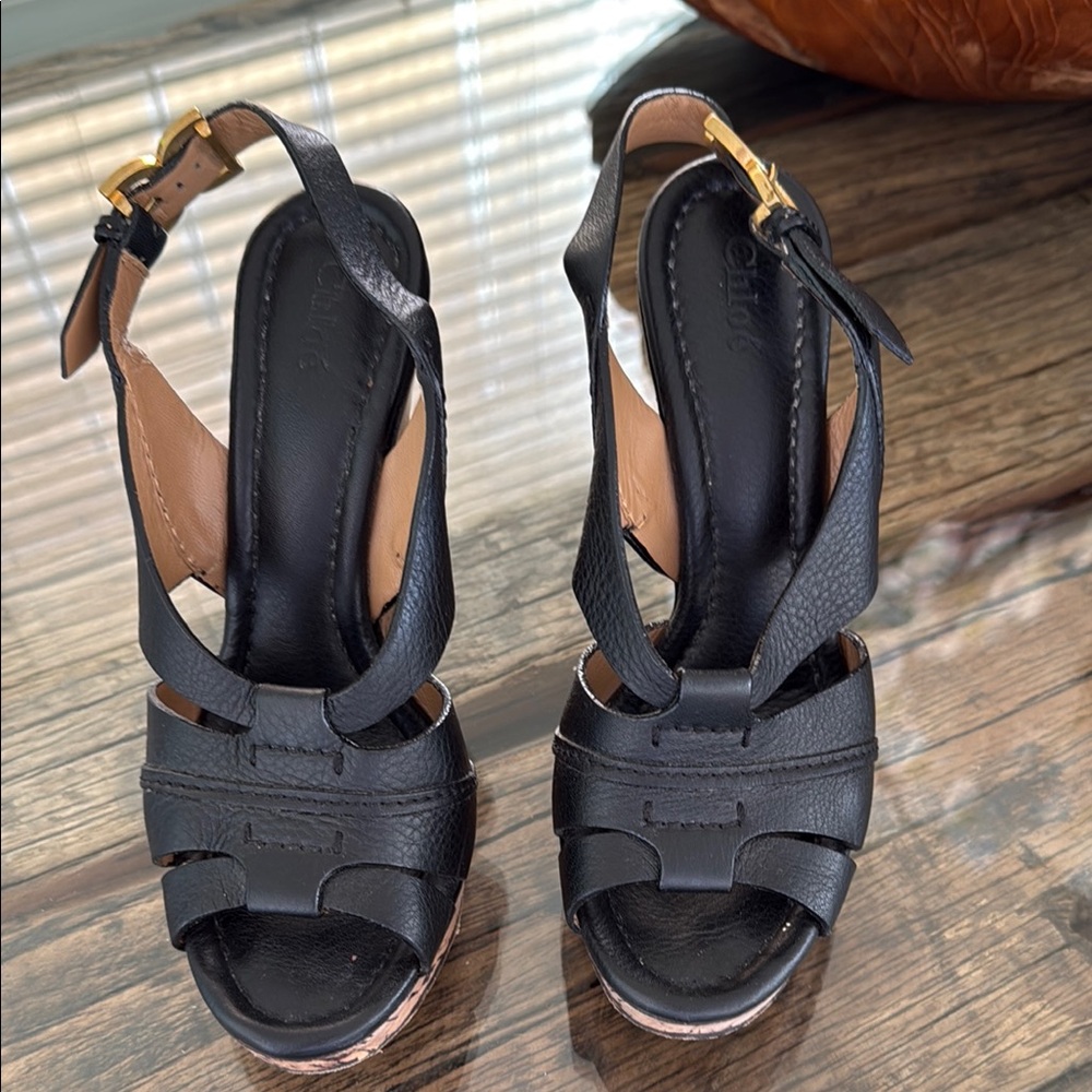 Chloe Black and Tan High-Heeled Sandals with Cutout Design